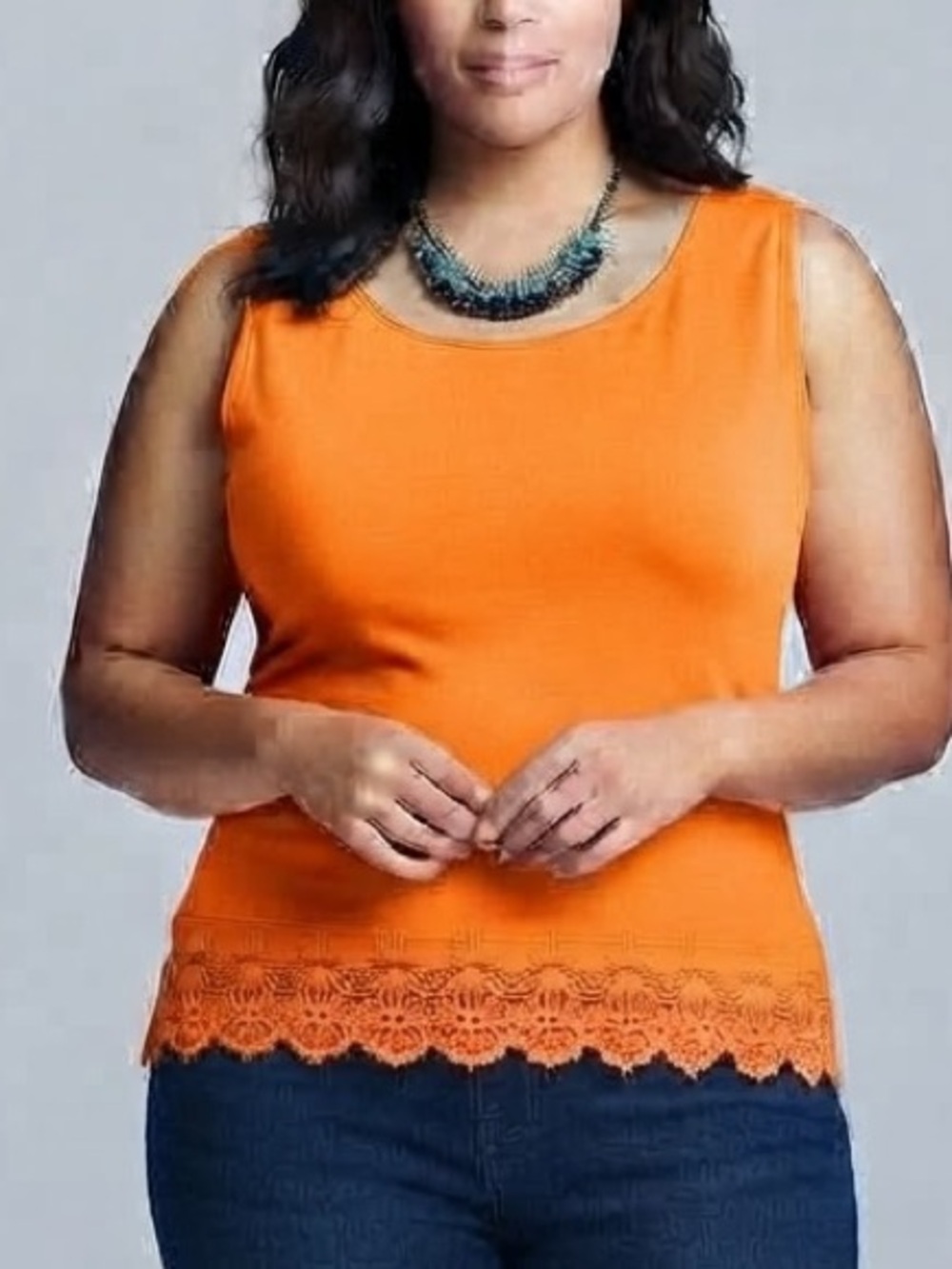 😍Sleeveless Coral Tank with Lace Hem